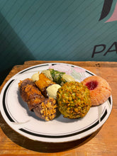 Load image into Gallery viewer, Dolci Box